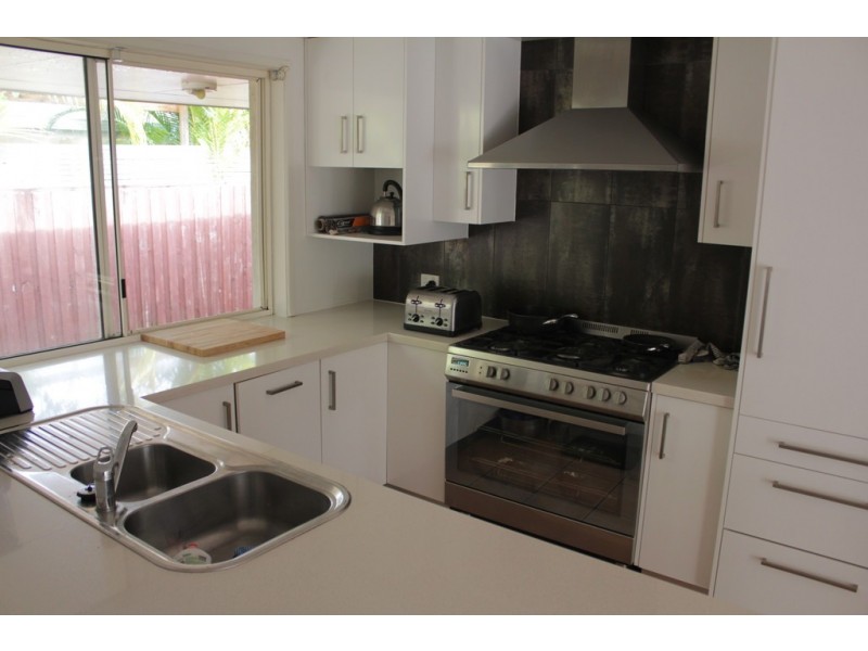 21 Bluebell Court, Noosaville QLD 4566