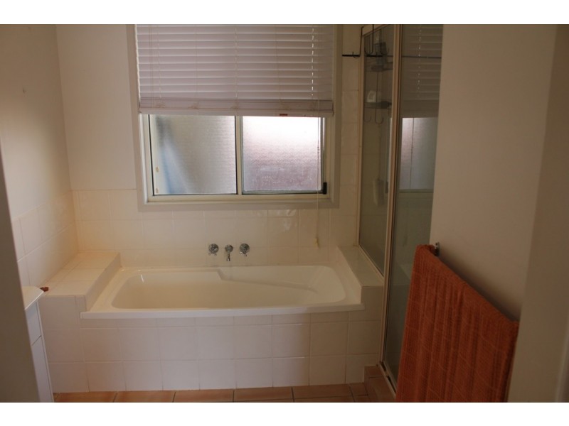 21 Bluebell Court, Noosaville QLD 4566