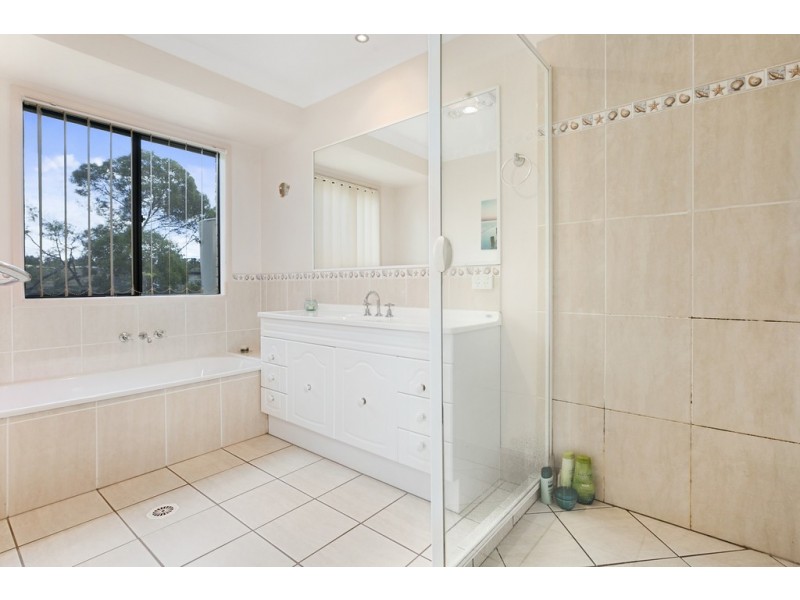 7 Murchison Lane, Cooroibah QLD 4565