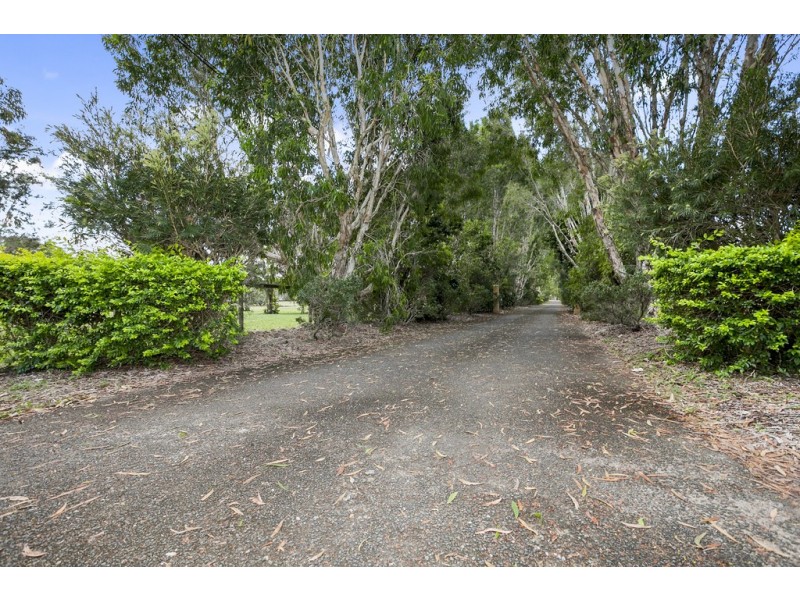 7 Murchison Lane, Cooroibah QLD 4565