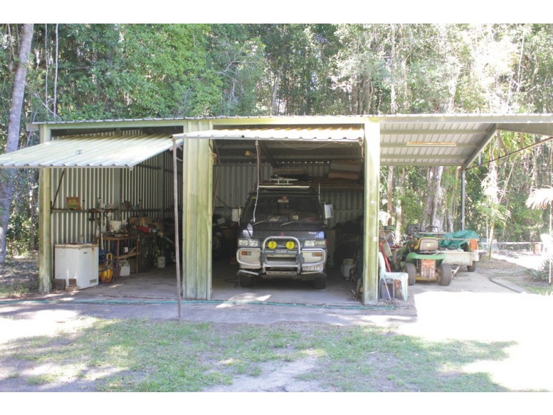 79 Kildeys Road, Cootharaba QLD 4565