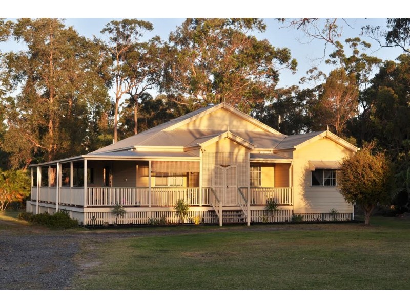 15 Glenridge Dr, Cooroibah QLD 4565