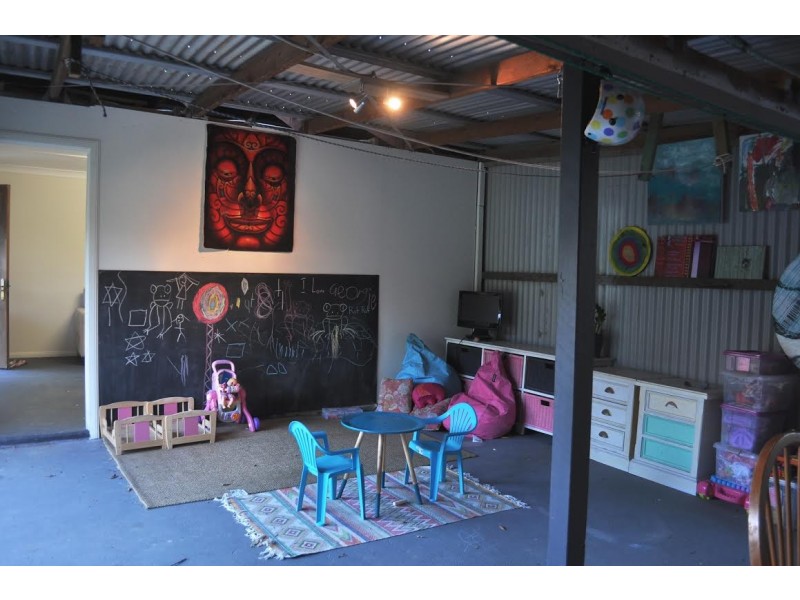 15 Glenridge Dr, Cooroibah QLD 4565