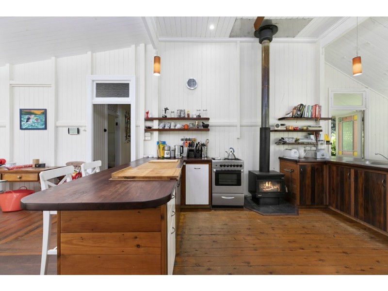 5 Kildeys Road, Cootharaba QLD 4565