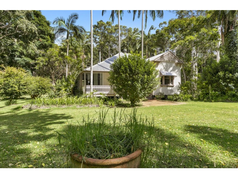 5 Kildeys Road, Cootharaba QLD 4565