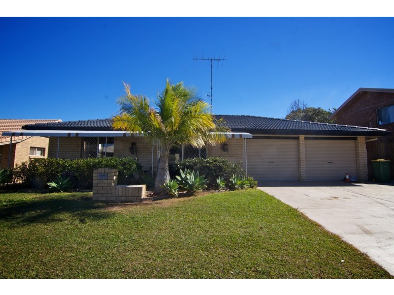 38 St Andrews Drive, Tewantin QLD 4565