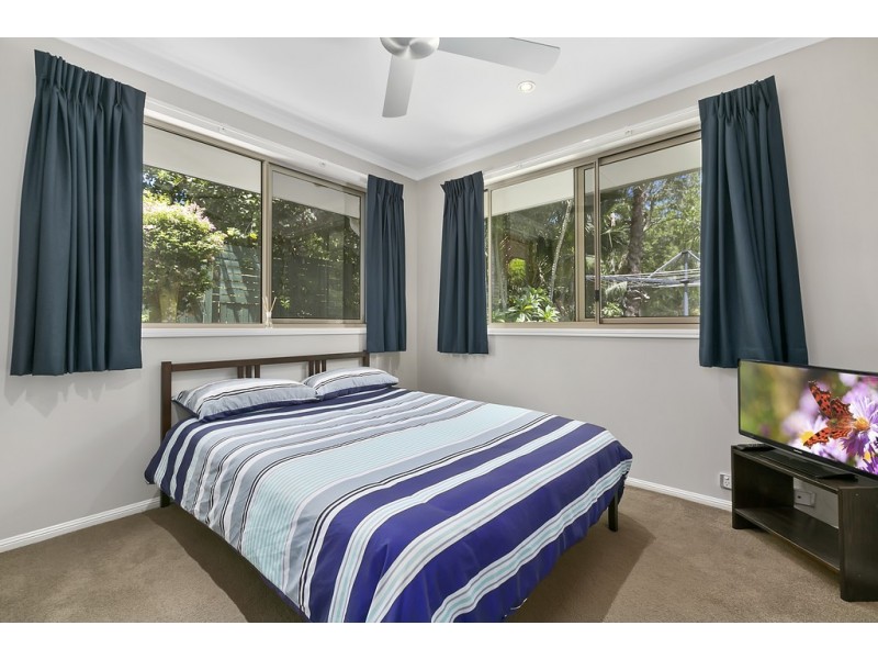 12 Lake Entrance Boulevard, Noosaville QLD 4566