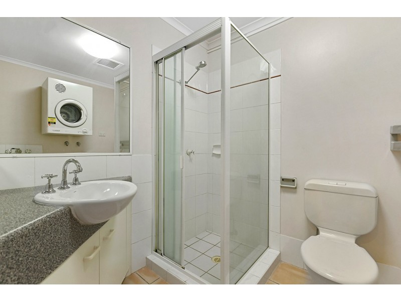 7/9 Lake Street, Tewantin QLD 4565