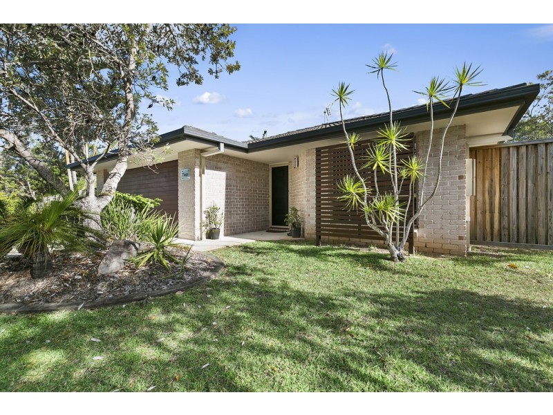 2 Bushlands Drive, Noosaville QLD 4566