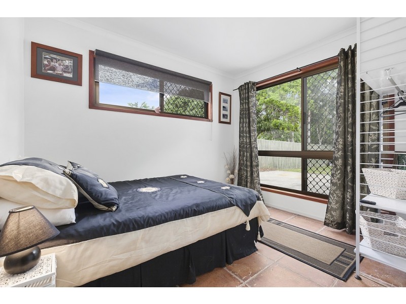 30 Pines Avenue, Cooroibah QLD 4565