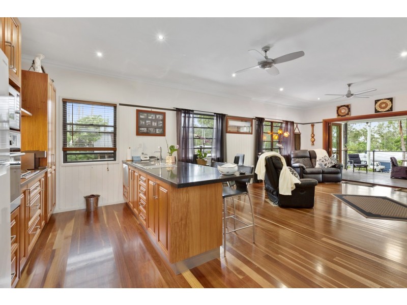 30 Pines Avenue, Cooroibah QLD 4565