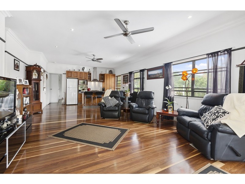 30 Pines Avenue, Cooroibah QLD 4565