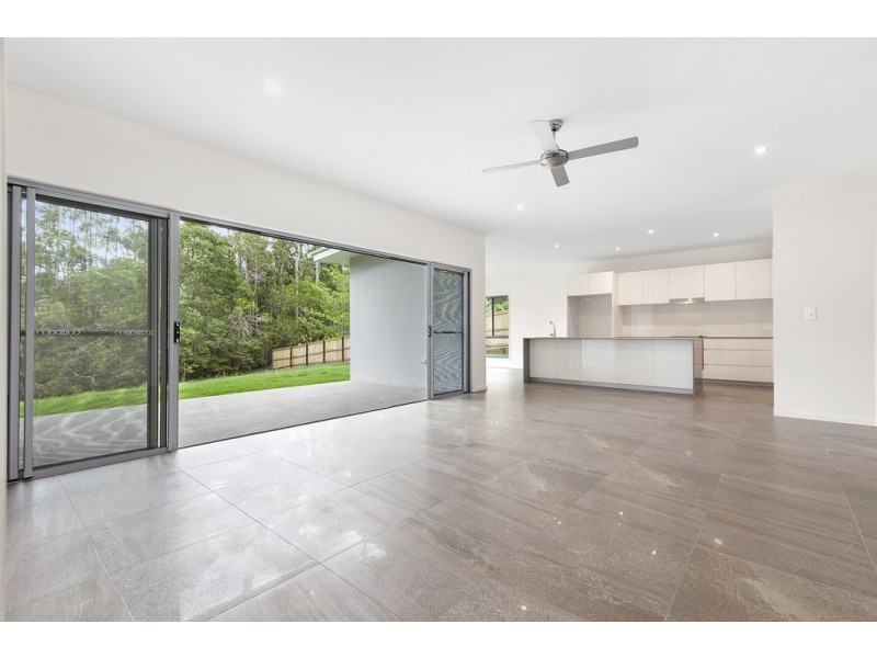 10 Whistler Way, Pomona QLD 4568