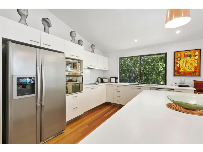 1 Lakeway Drive, Cooroibah QLD 4565