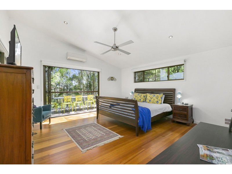 1 Lakeway Drive, Cooroibah QLD 4565