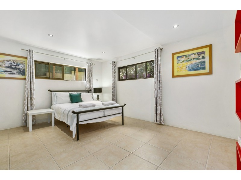 1 Lakeway Drive, Cooroibah QLD 4565