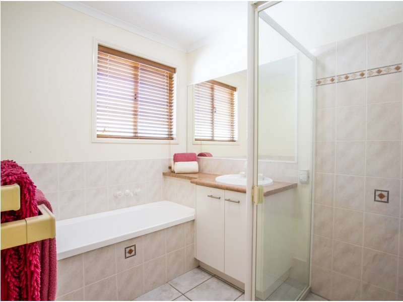 59 Parkdale Avenue, Doonan QLD 4562