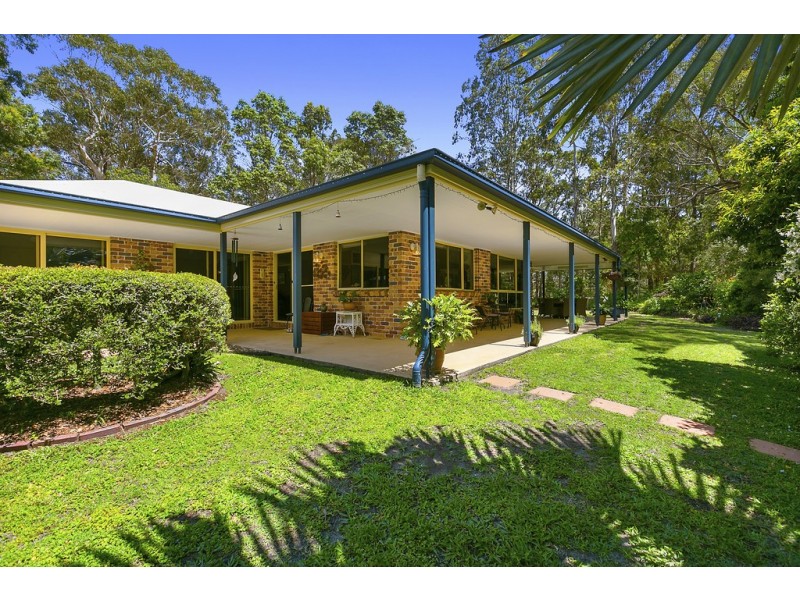 255 Lake Cooroibah Road, Cooroibah QLD 4565