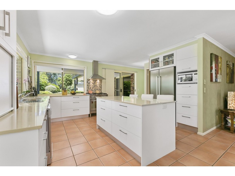 255 Lake Cooroibah Road, Cooroibah QLD 4565