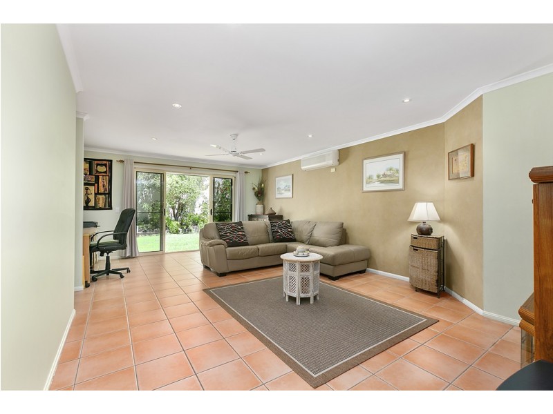 255 Lake Cooroibah Road, Cooroibah QLD 4565