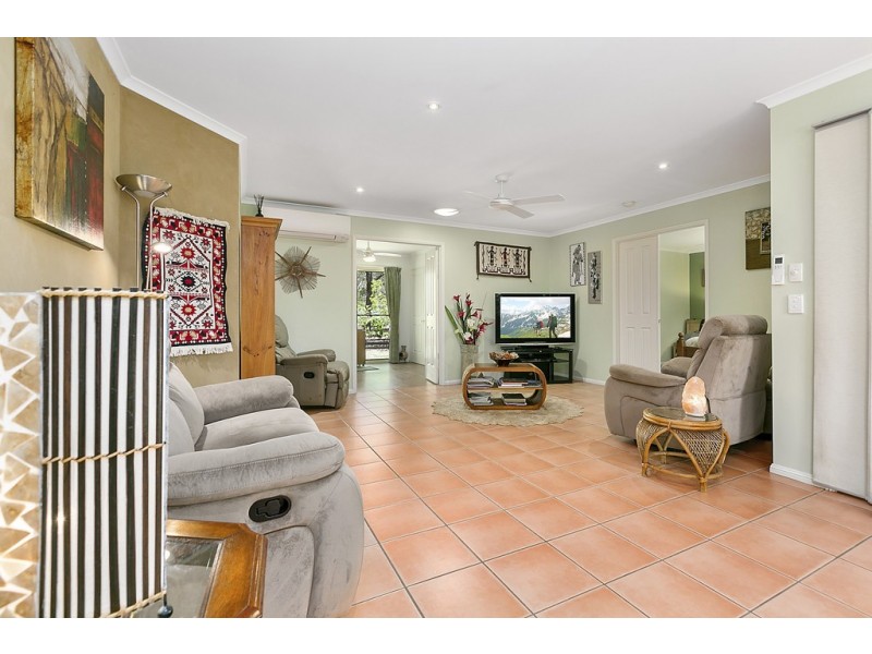 255 Lake Cooroibah Road, Cooroibah QLD 4565