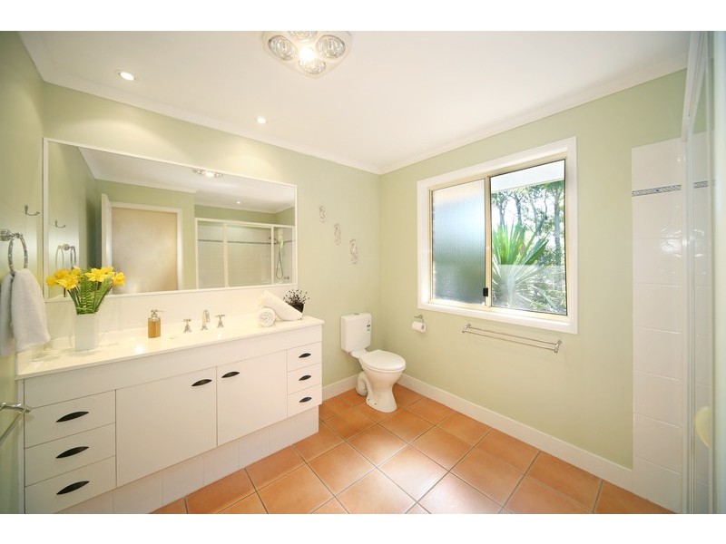 255 Lake Cooroibah Road, Cooroibah QLD 4565