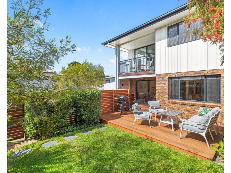 4/9 Beacon Court, Sunrise Beach QLD 4567