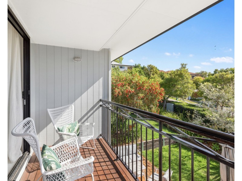 4/9 Beacon Court, Sunrise Beach QLD 4567