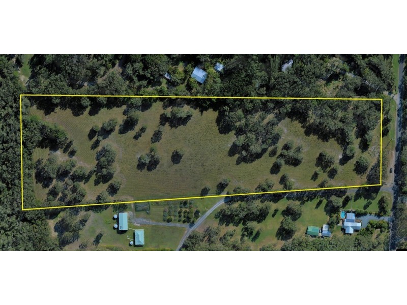 15 Jirrima Crescent, Cooroibah QLD 4565