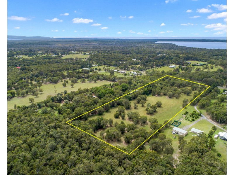 15 Jirrima Crescent, Cooroibah QLD 4565