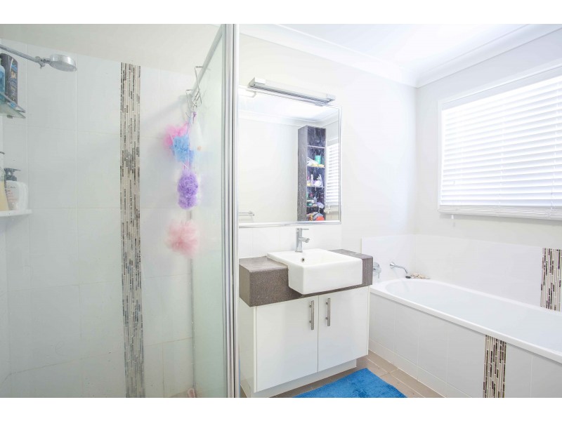 17 Lindfield Circuit, Noosaville QLD 4566