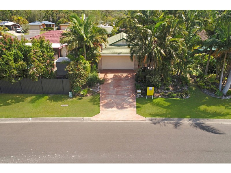 100 Furness Drive, Tewantin QLD 4565