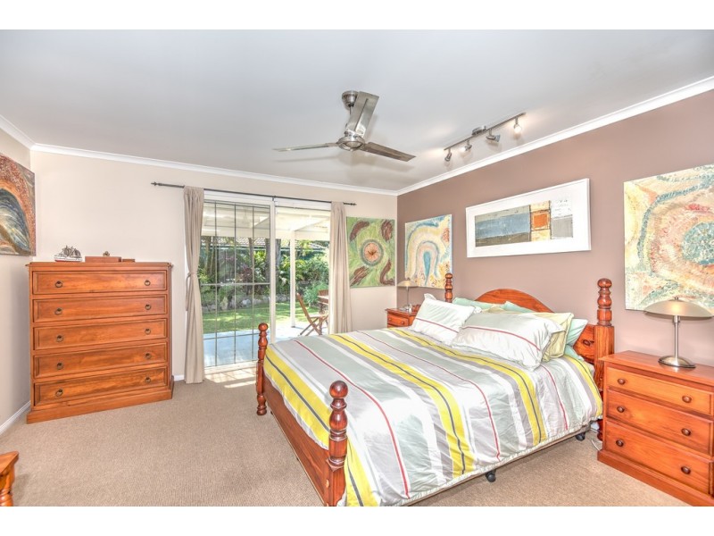 100 Furness Drive, Tewantin QLD 4565