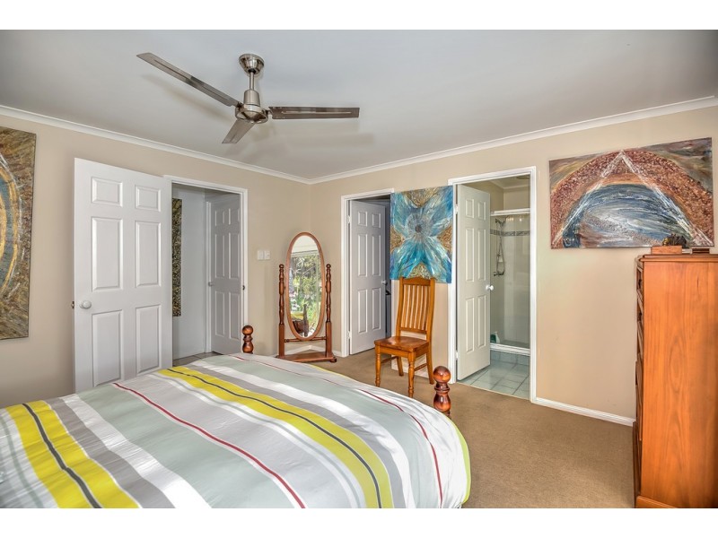 100 Furness Drive, Tewantin QLD 4565