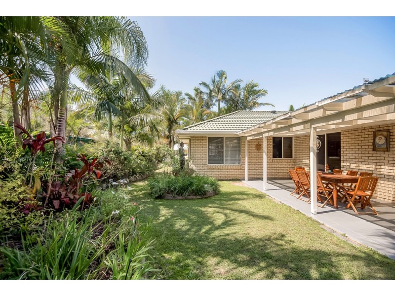 100 Furness Drive, Tewantin QLD 4565