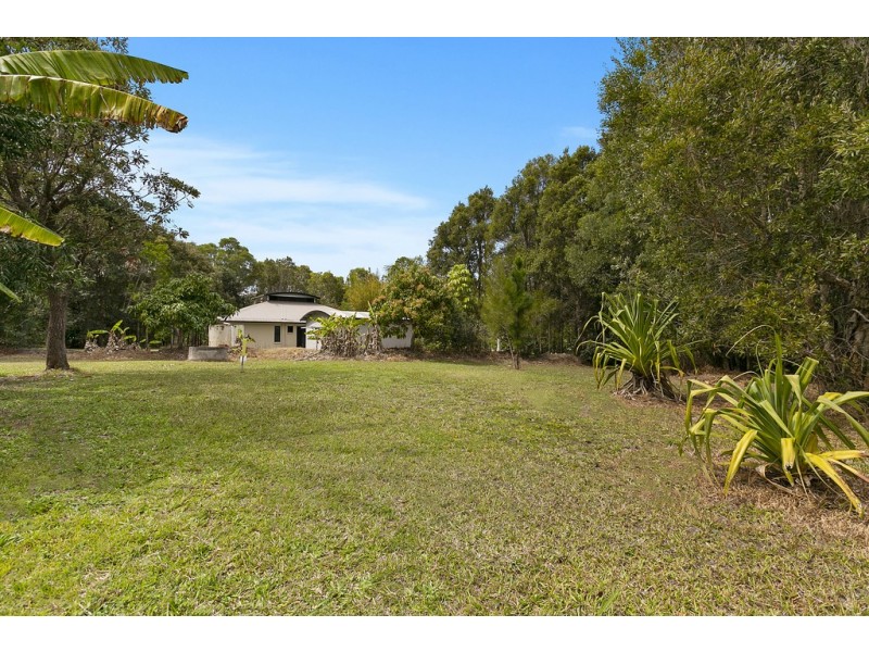5a Lake Cooroibah Road, Cooroibah QLD 4565