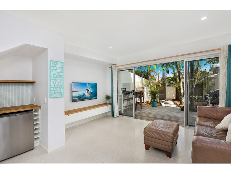 2/83 Noosa Parade, Noosa Heads QLD 4567