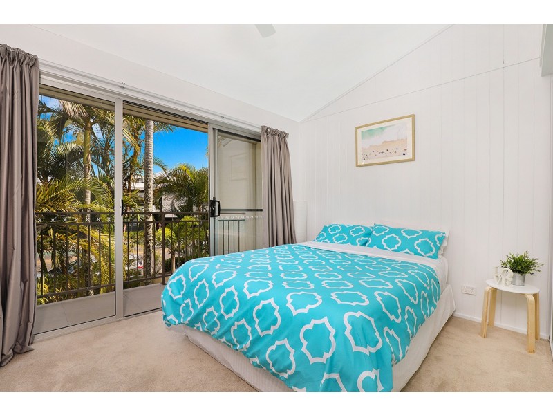 2/83 Noosa Parade, Noosa Heads QLD 4567