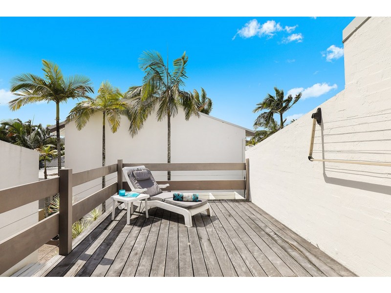 2/83 Noosa Parade, Noosa Heads QLD 4567