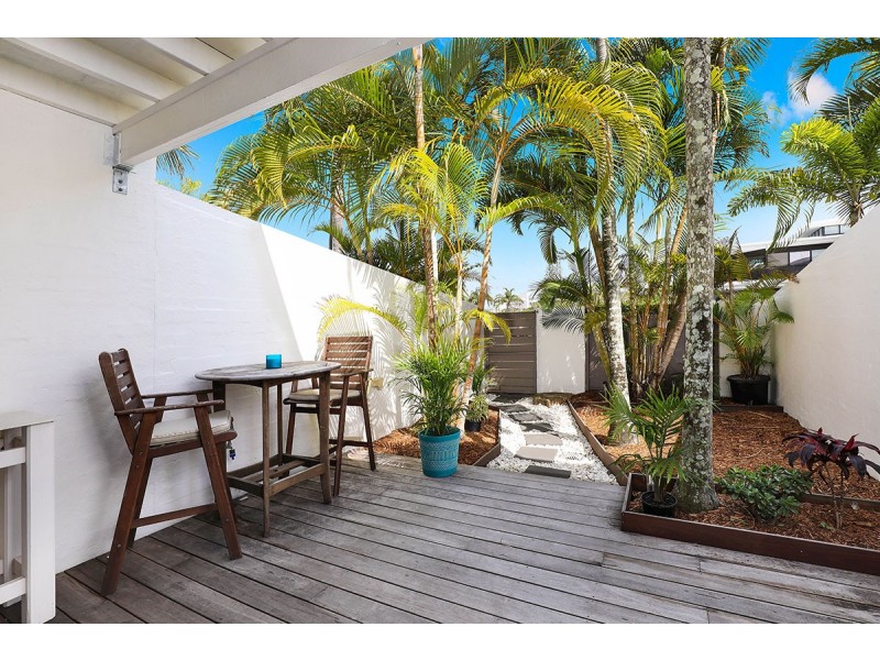 2/83 Noosa Parade, Noosa Heads QLD 4567