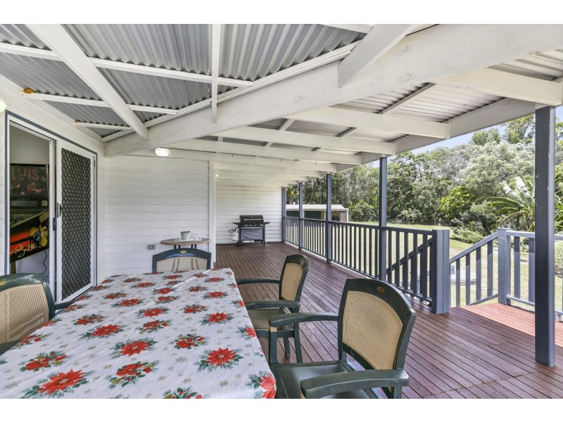 132 Illoura Place, Cooroibah QLD 4565