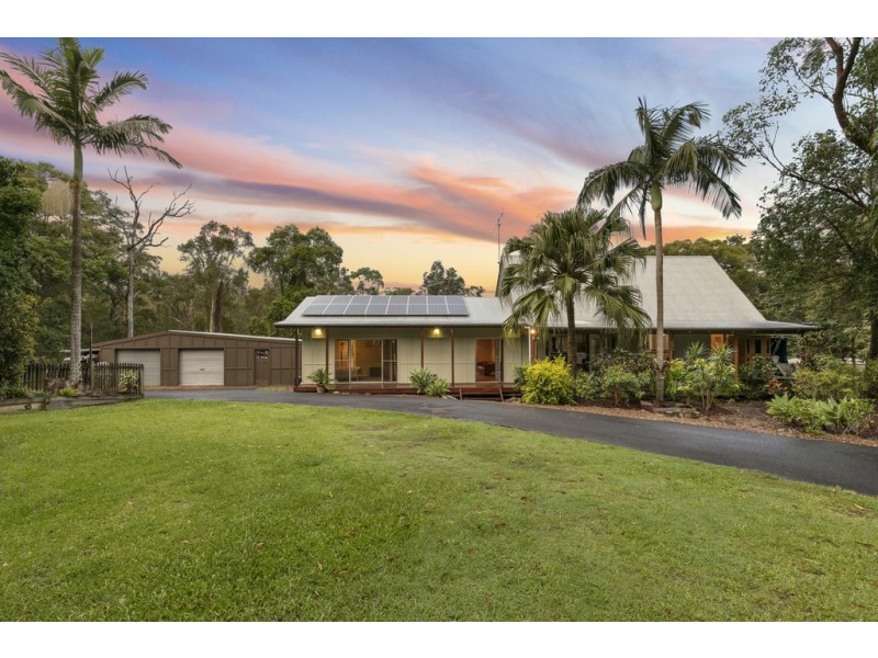 346 Lake Cooroibah Road, Cooroibah QLD 4565
