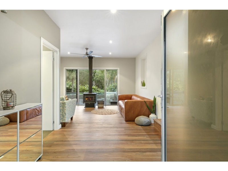 346 Lake Cooroibah Road, Cooroibah QLD 4565