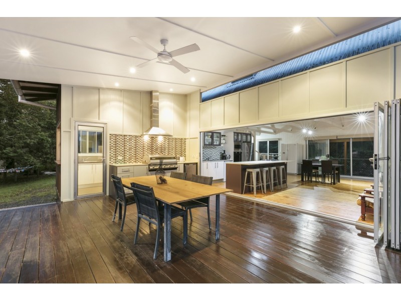 346 Lake Cooroibah Road, Cooroibah QLD 4565