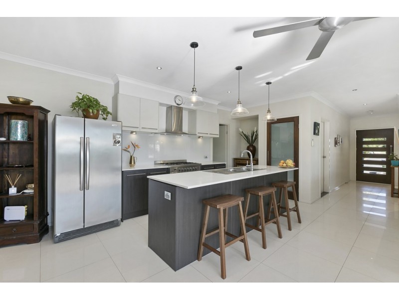 24 Lindfield Circuit, Noosaville QLD 4566