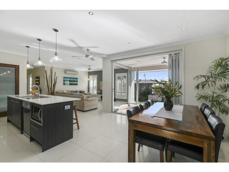 24 Lindfield Circuit, Noosaville QLD 4566