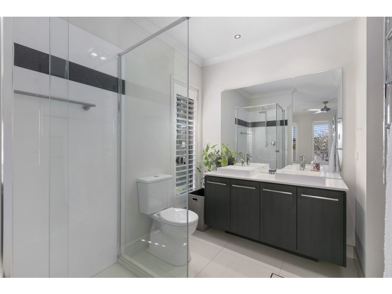 24 Lindfield Circuit, Noosaville QLD 4566