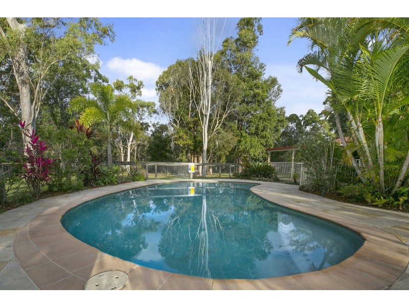 53 Coolah Place, Cooroibah QLD 4565