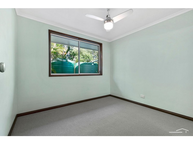 19 Lake Entrance Boulevard, Noosaville QLD 4566