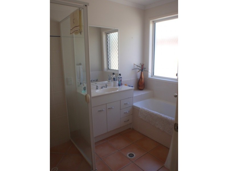 28 Leafhaven Drive, Tewantin QLD 4565